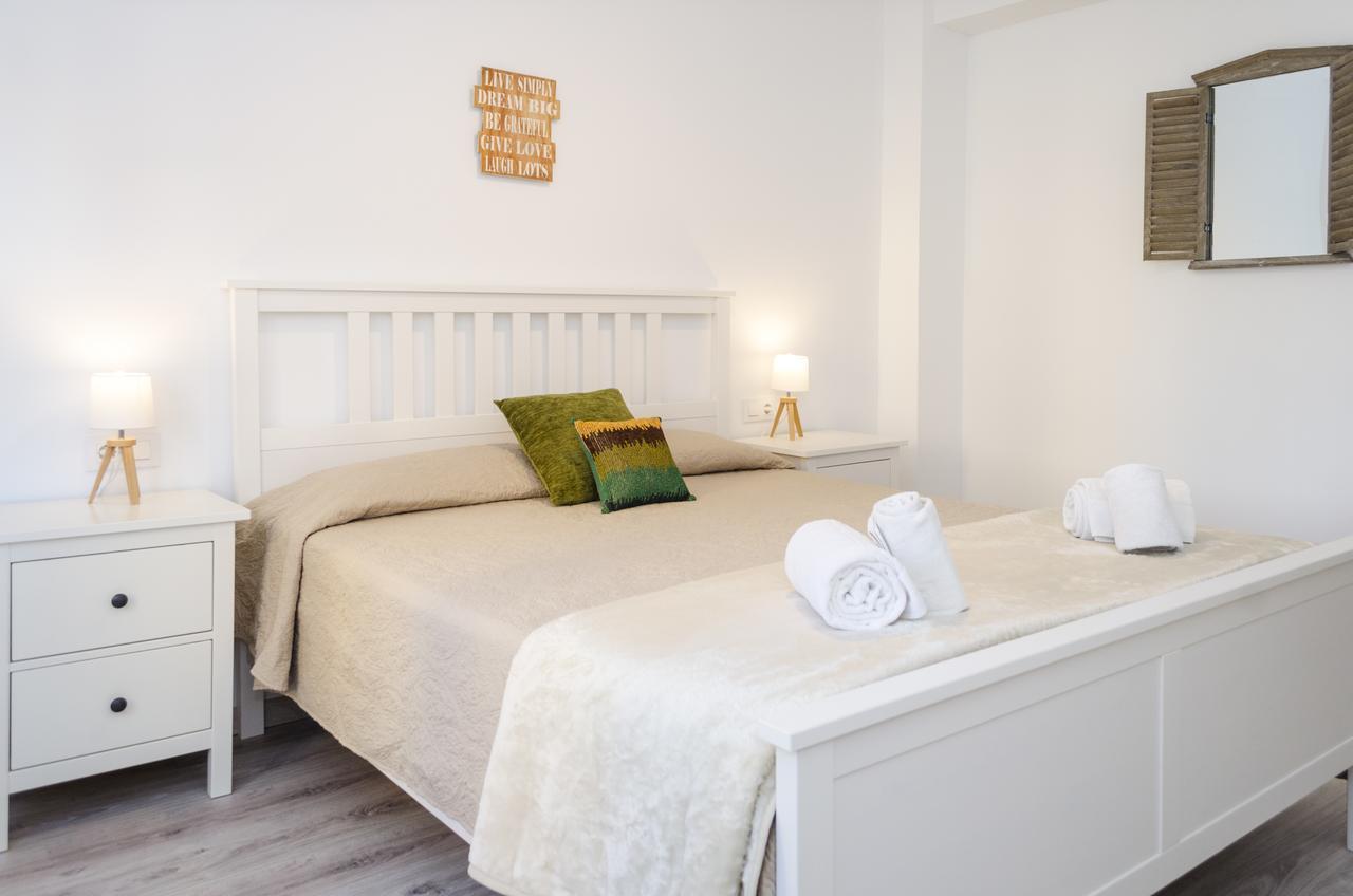Apartup Viveros Pets Valencia Bagian luar foto